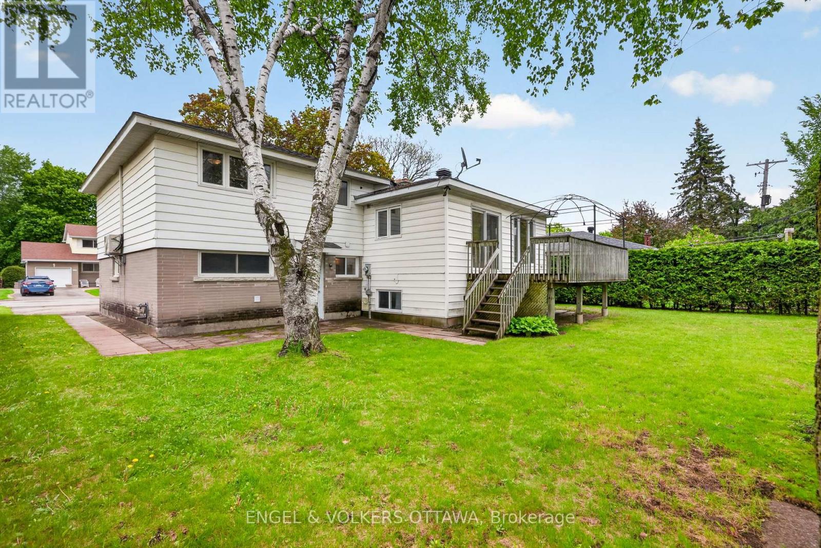 1166 Castle Hill Crescent, Ottawa, Ontario K2C 2A8 - Photo 25 - X13211730