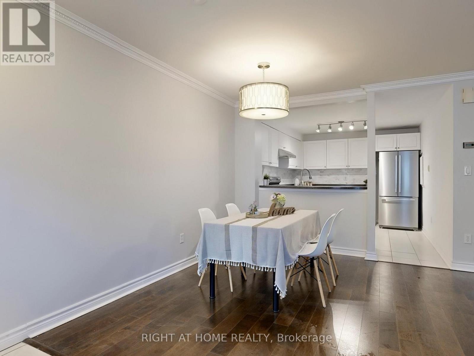 B28 - 108 Finch Avenue W, Toronto, Ontario  M2N 6W6 - Photo 19 - C13211702