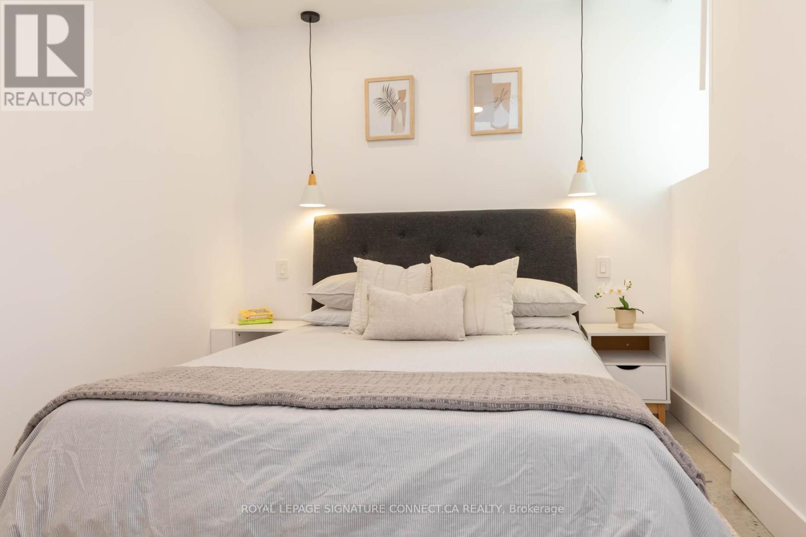 Lower - 55 Dearbourne Avenue, Toronto, Ontario  M4K 1M6 - Photo 17 - E13211734