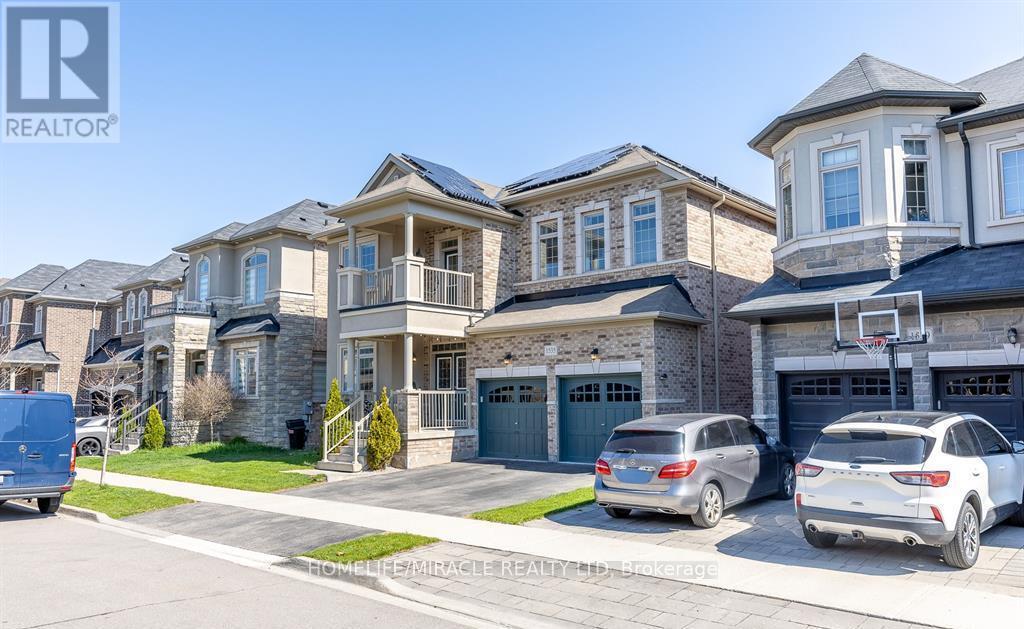 1535 Mendelson Heights, Milton, Ontario  L9E 1H3 - Photo 2 - W13211728