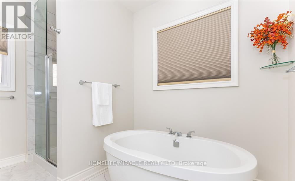 1535 Mendelson Heights, Milton, Ontario  L9E 1H3 - Photo 25 - W13211728