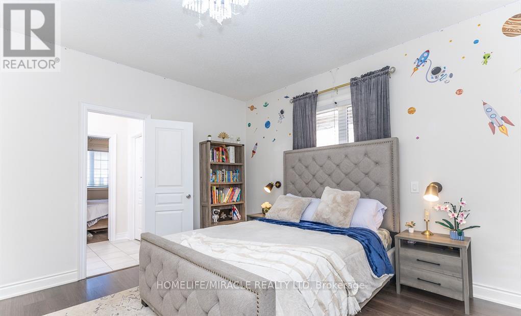 1535 Mendelson Heights, Milton, Ontario  L9E 1H3 - Photo 35 - W13211728