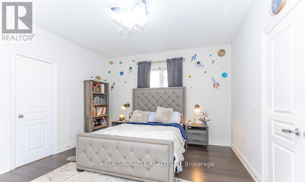 1535 Mendelson Heights, Milton, Ontario  L9E 1H3 - Photo 36 - W13211728