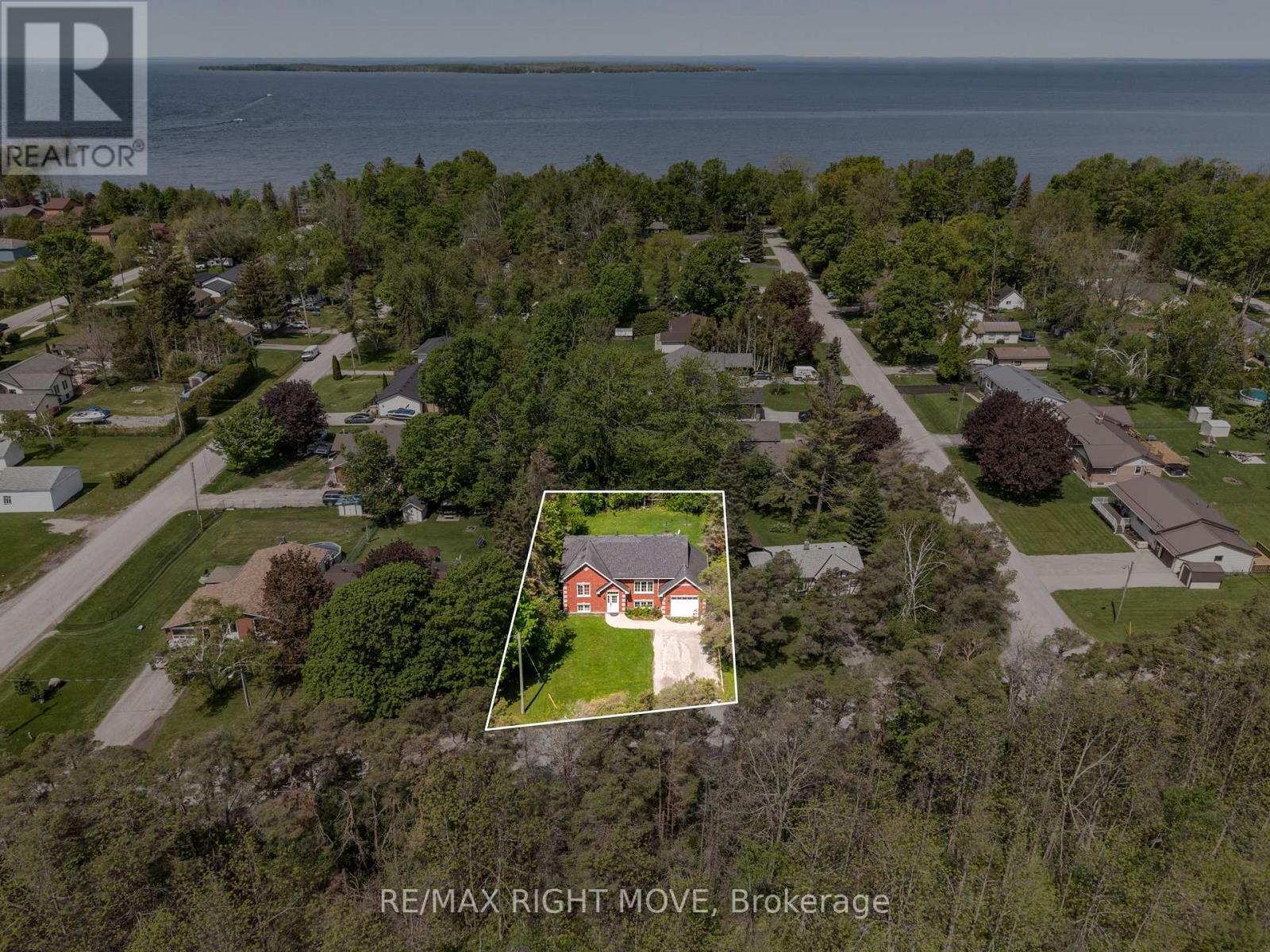 104 Ethel Park Road, Brock, Ontario  L0K 1A0 - Photo 3 - N12909742