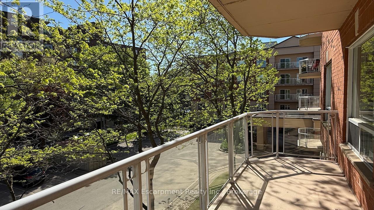 310 - 5188 Lakeshore Road, Burlington, Ontario  L7L 6P4 - Photo 45 - W13180510