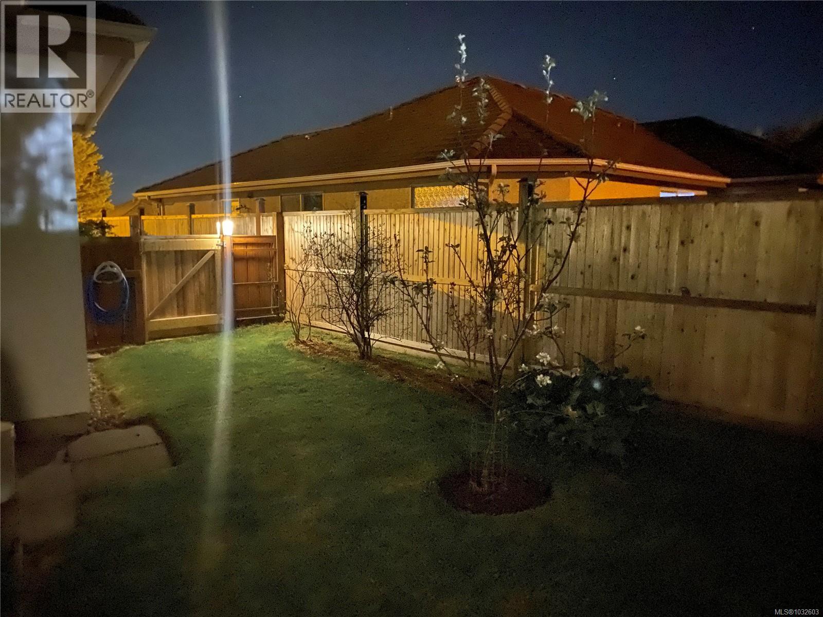 778 Norwood Pl, Qualicum Beach, British Columbia  V0K 2P9 - Photo 74 - 1032603