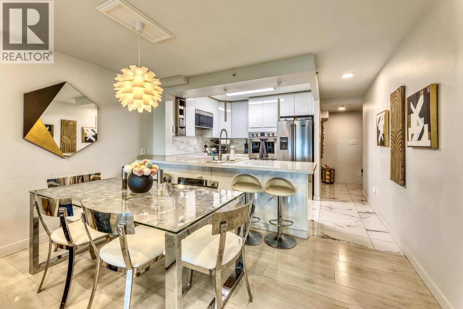 704 2468 E Broadway, Vancouver, British Columbia  V5M 4V1 - Photo 13 - R3129510