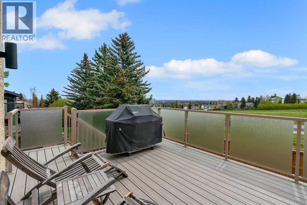 19 Coach Gate Way Sw, Calgary, Alberta  T3H 1L7 - Photo 40 - A2314385