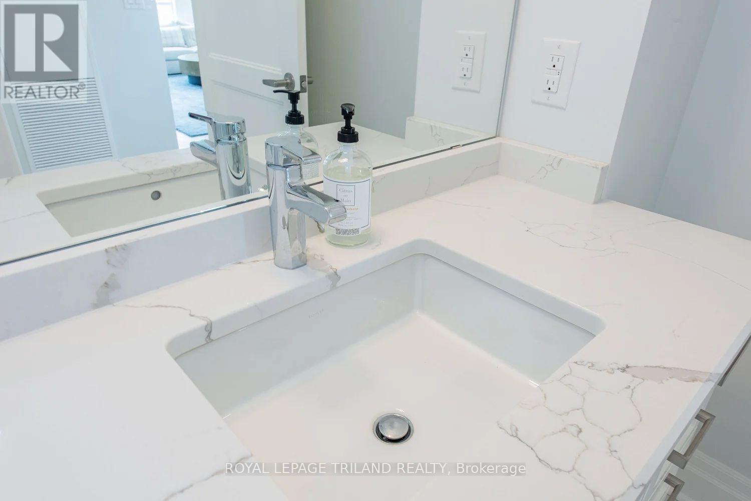 1403 - 260 Village Walk Boulevard, London North, Ontario  N5X 0A6 - Photo 33 - X13211794