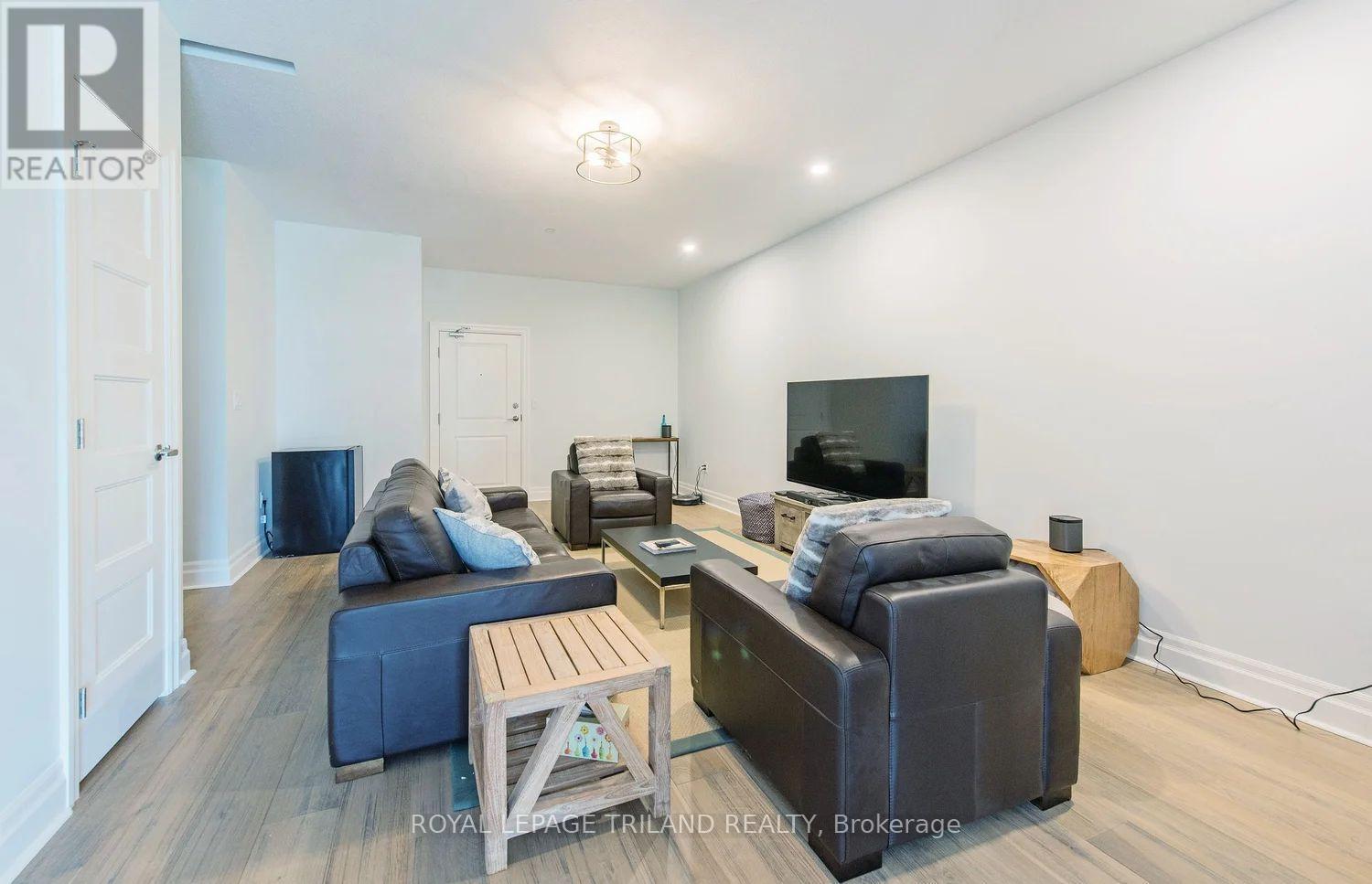 1403 - 260 Village Walk Boulevard, London North, Ontario  N5X 0A6 - Photo 35 - X13211794