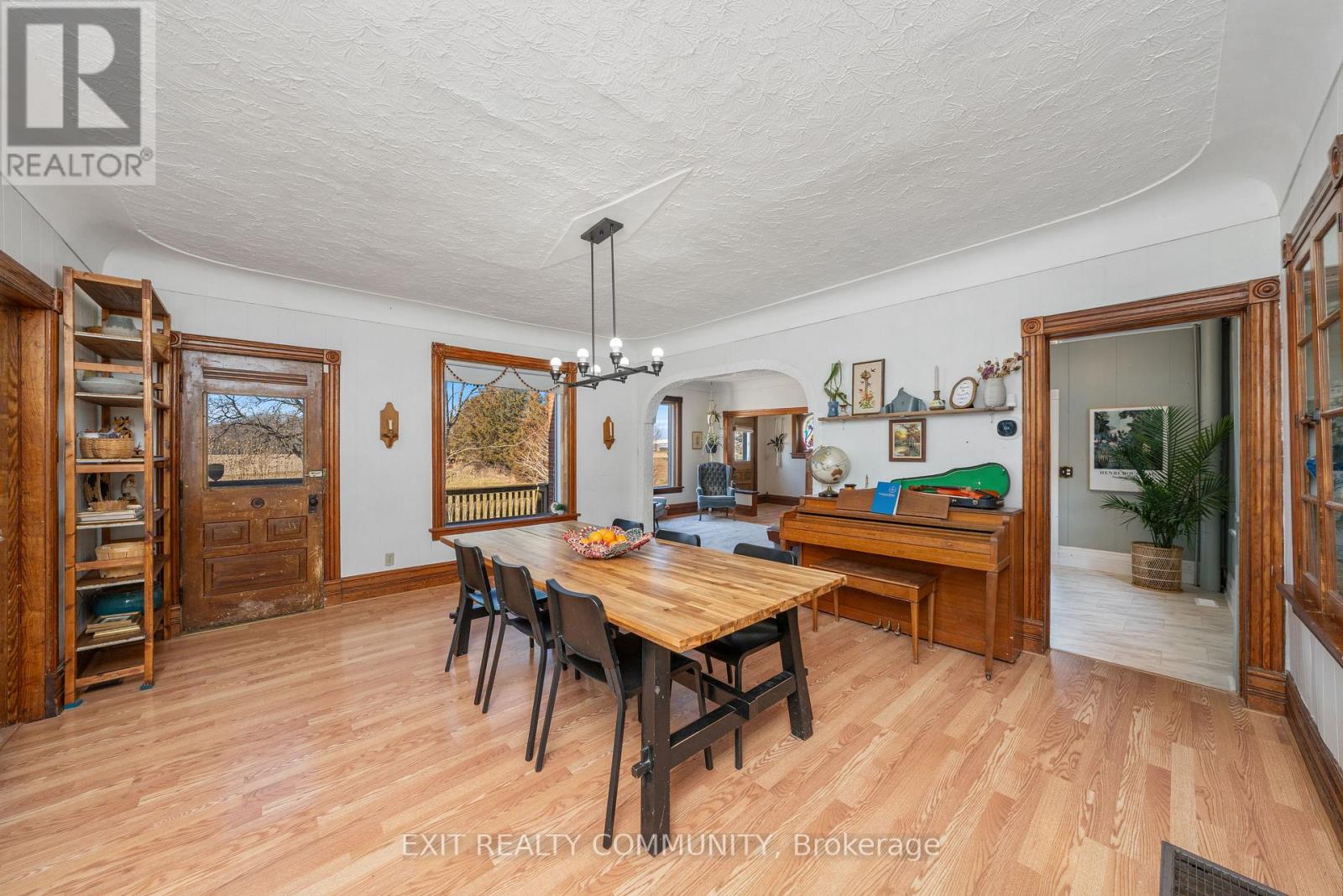 7053 Aughrim Line, Dawn-Euphemia, Ontario N0P 1C0 - Photo 12 - X13211810