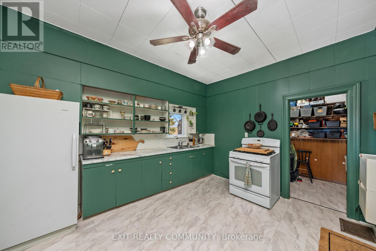 7053 Aughrim Line, Dawn-Euphemia, Ontario N0P 1C0 - Photo 14 - X13211810