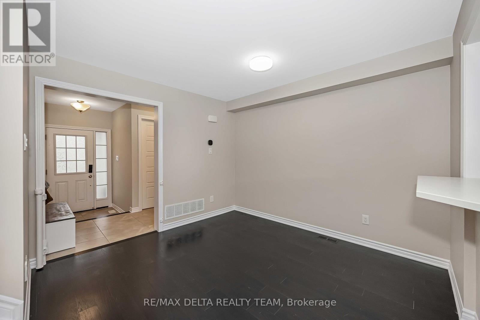 266 Brassy Minnow Crescent, Ottawa, Ontario K2J 6J9 - Photo 5 - X13211788