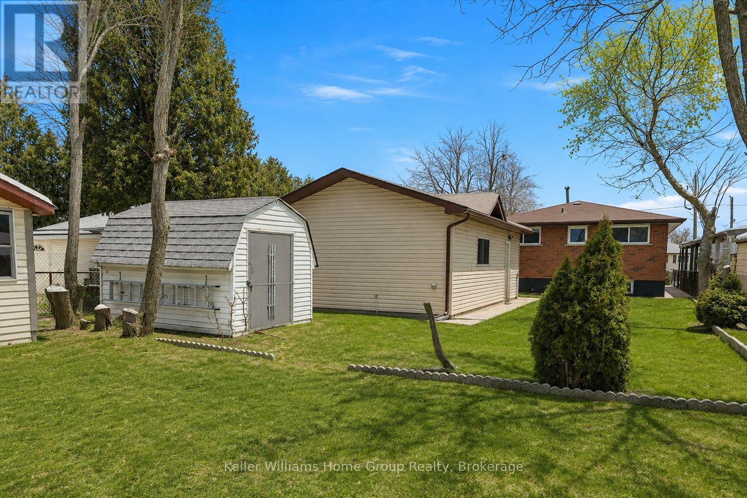 132 June Street, Hamilton, Ontario  L9A 2R9 - Photo 33 - X12909290
