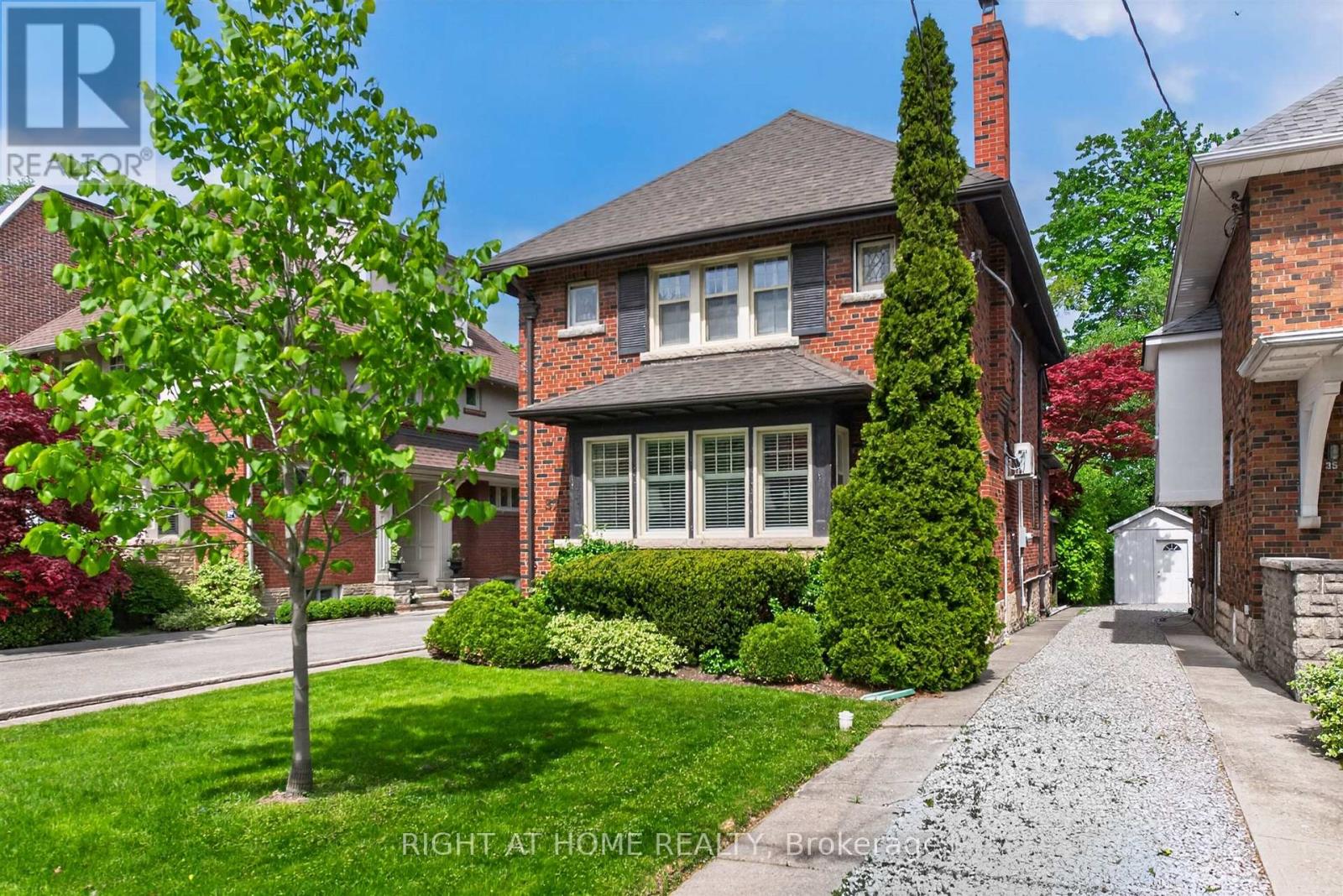 37 Heather Street, Toronto, Ontario  M4R 1Y4 - Photo 2 - C13211756