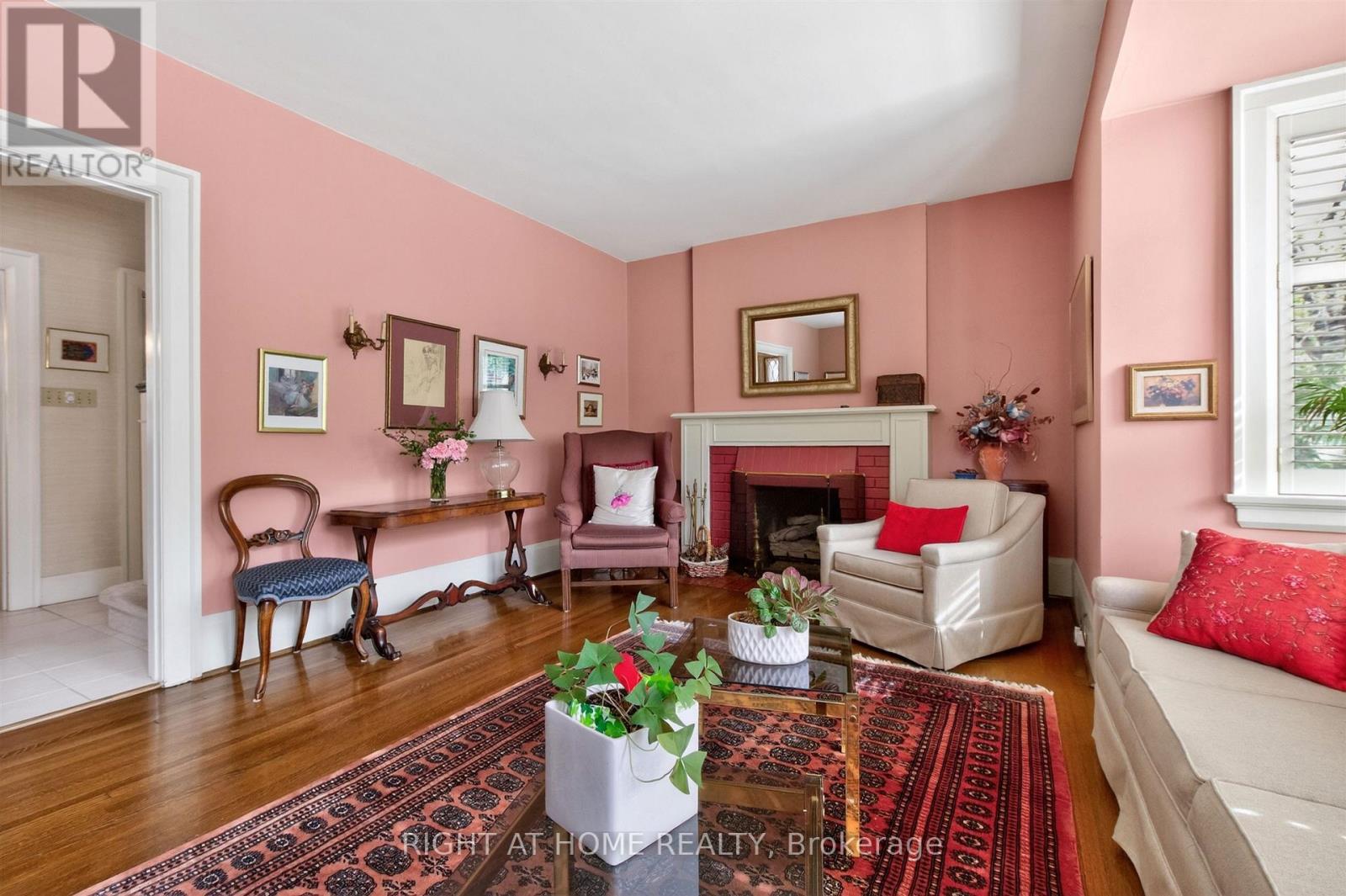 37 Heather Street, Toronto, Ontario  M4R 1Y4 - Photo 5 - C13211756