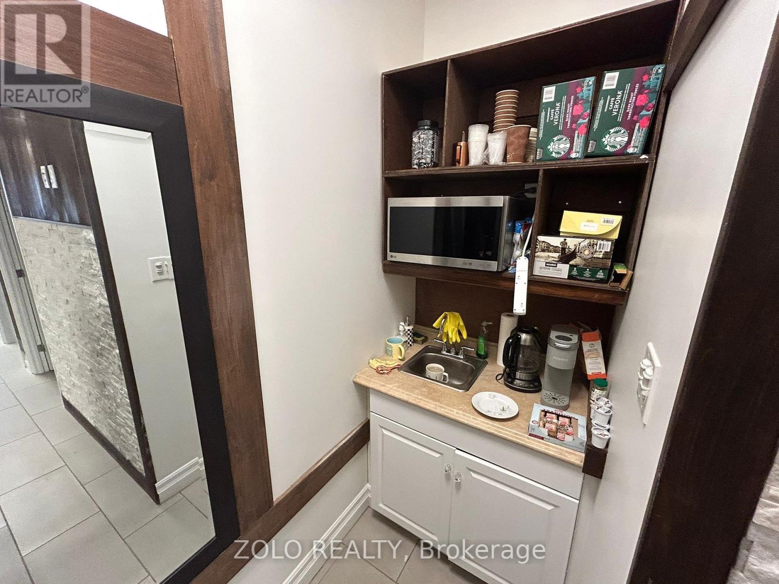 209 - 5409 Yonge Street, Toronto, Ontario  M2N 2G7 - Photo 10 - C13211758