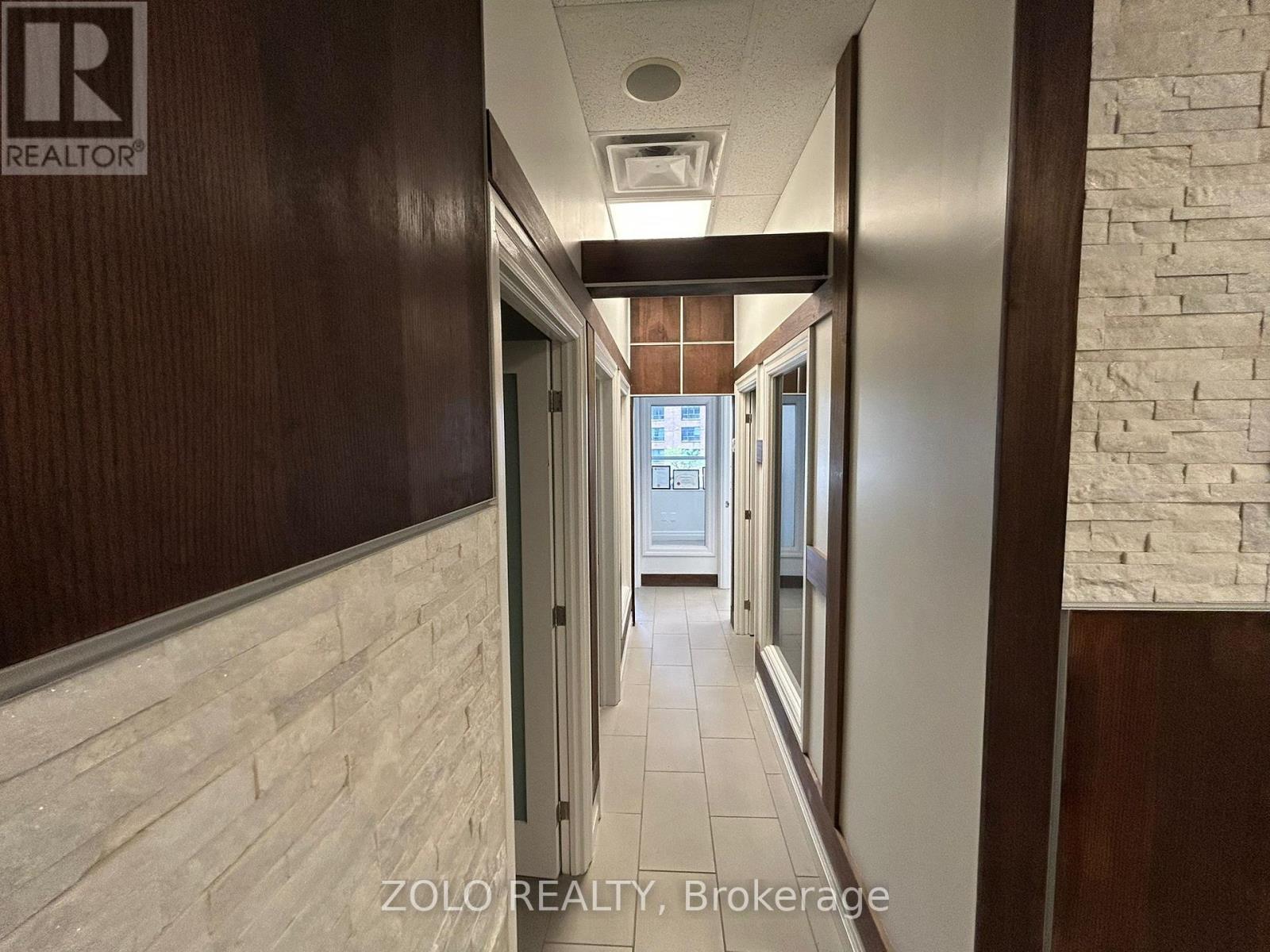 209 - 5409 Yonge Street, Toronto, Ontario  M2N 2G7 - Photo 13 - C13211758