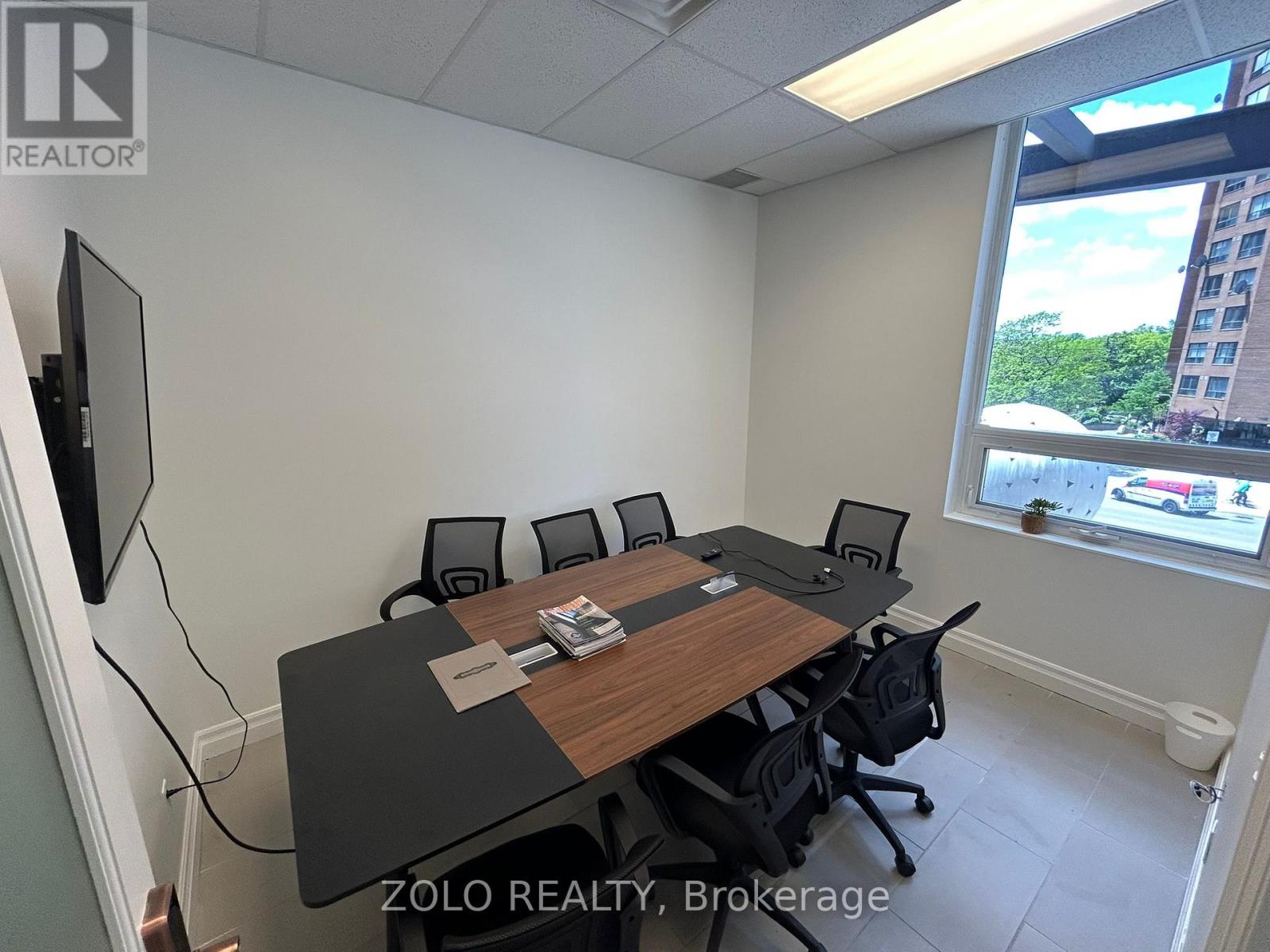 209 - 5409 Yonge Street, Toronto, Ontario  M2N 2G7 - Photo 3 - C13211758