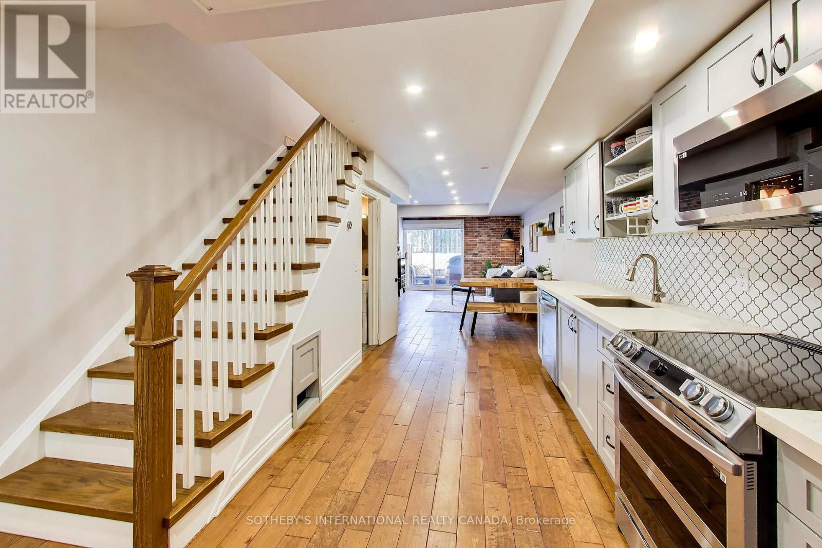 103 - 262 St Helens Avenue, Toronto, Ontario  M6H 4A4 - Photo 11 - C13211764