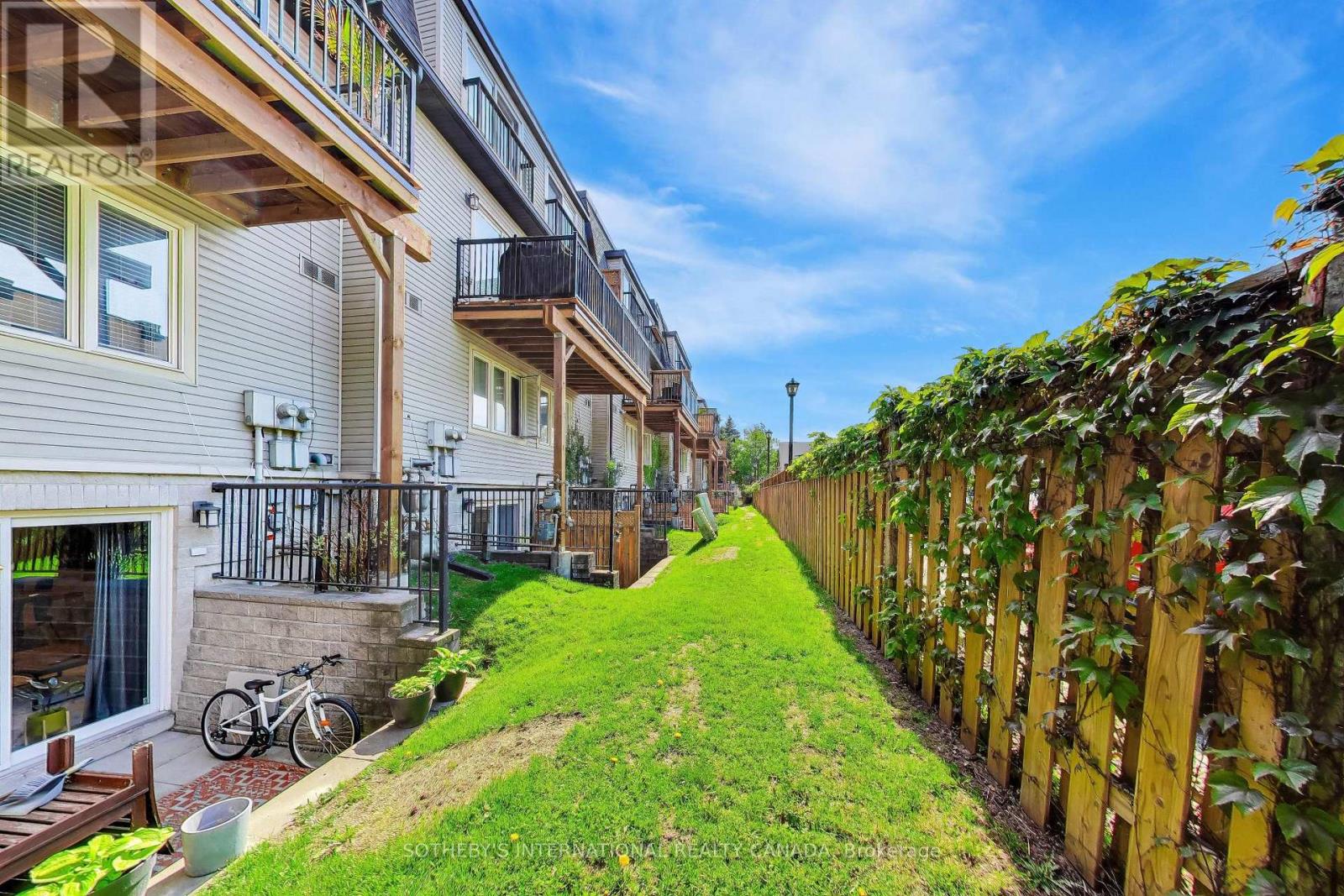 103 - 262 St Helens Avenue, Toronto, Ontario  M6H 4A4 - Photo 23 - C13211764