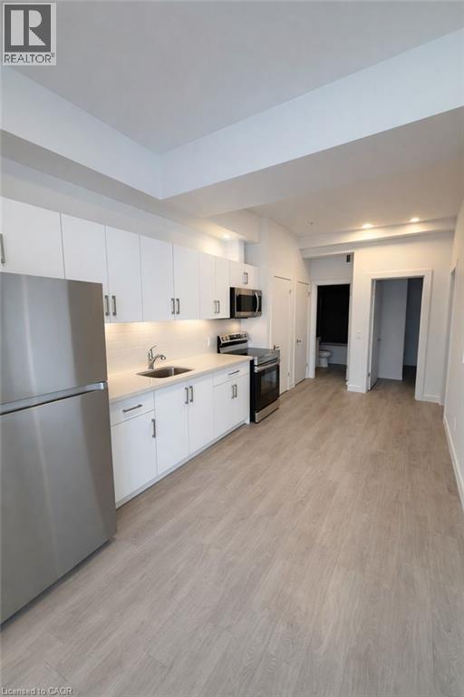 228 Margaret Avenue, Kitchener, Ontario  N2H 4J5 - Photo 6 - 40801493