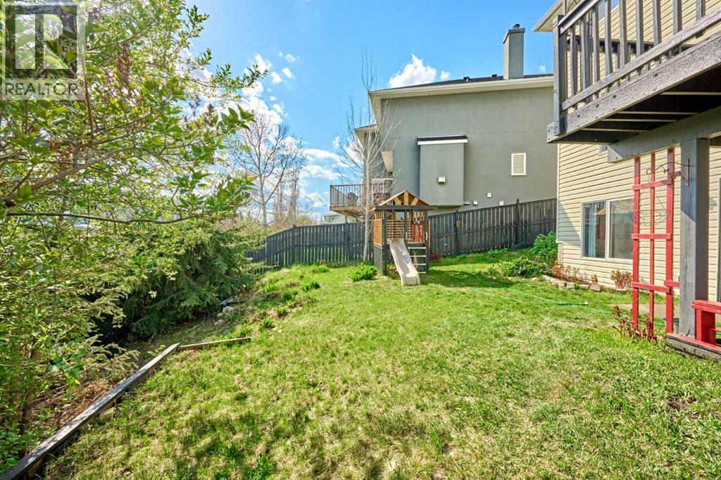 132 Somercrest Close Sw, Calgary, Alberta  T2Y 3H8 - Photo 2 - A2310237