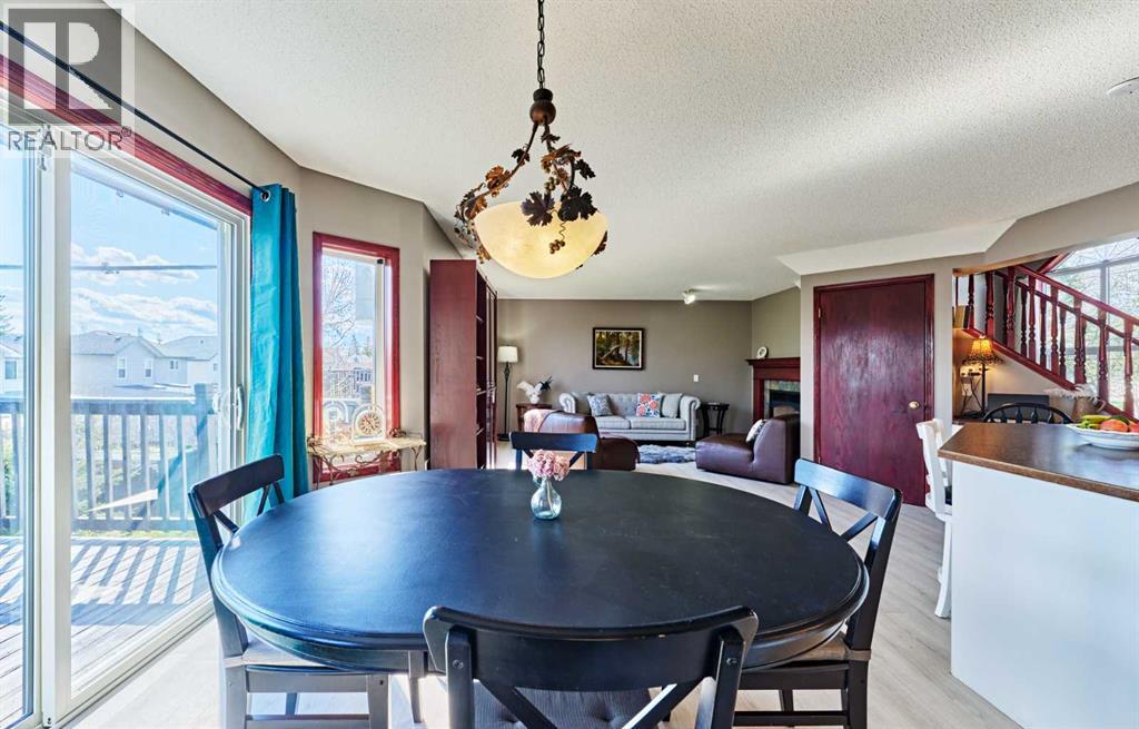 132 Somercrest Close Sw, Calgary, Alberta  T2Y 3H8 - Photo 15 - A2310237