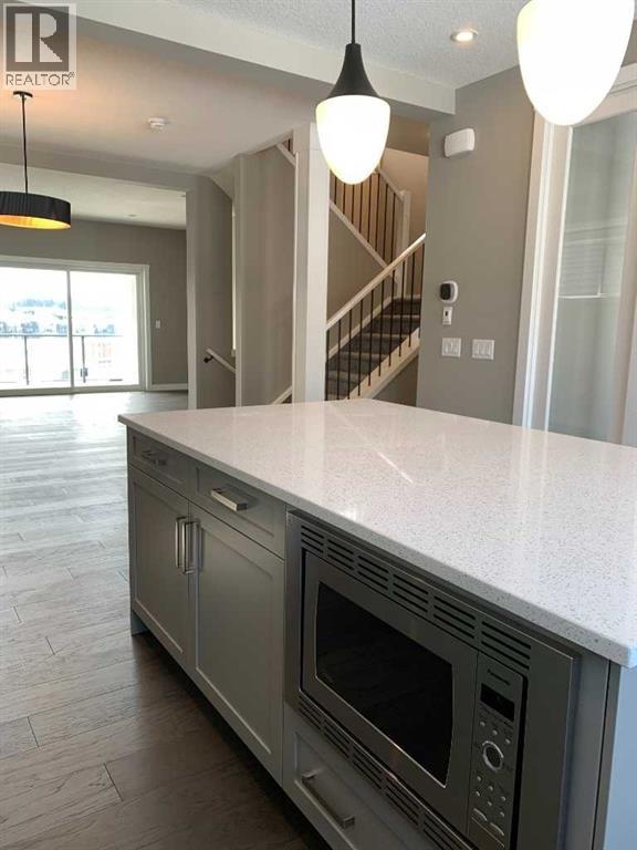 156 Crimson Ridge Place Nw, Calgary, Alberta  T3L 0K4 - Photo 2 - A2313701