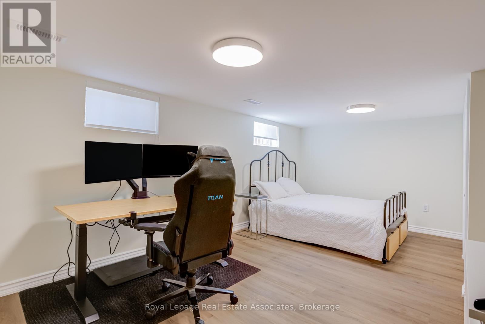 43 Heale Avenue, Toronto, Ontario  M1N 3X6 - Photo 13 - E13211754