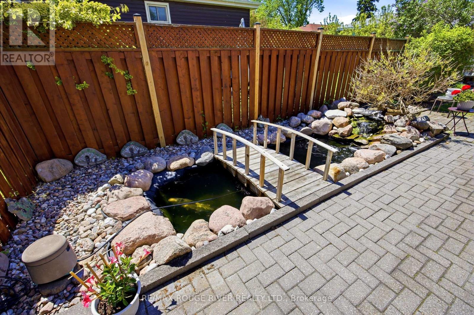 796 Batory Avenue, Pickering, Ontario  L1W 2W3 - Photo 36 - E13211808