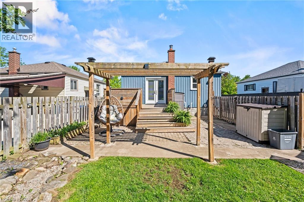 19 Bridge Street, St. Catharines, Ontario  L2S 2V7 - Photo 5 - 40834672