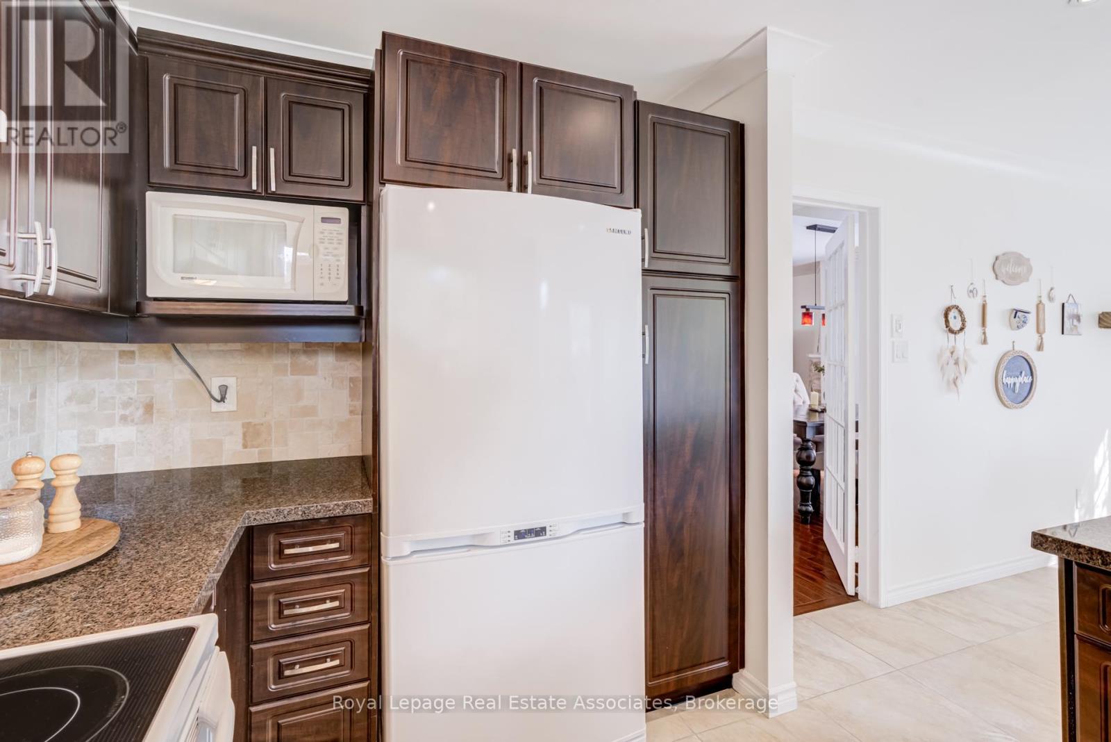 1179 Treetop Terrace, Oakville, Ontario  L6M 3N1 - Photo 16 - W13211760
