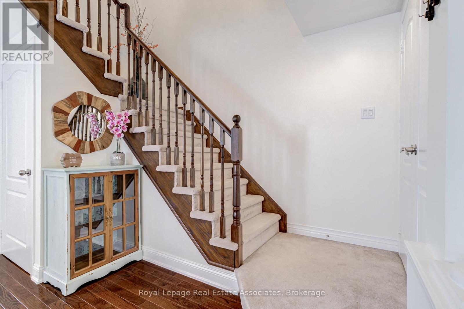1179 Treetop Terrace, Oakville, Ontario  L6M 3N1 - Photo 22 - W13211760