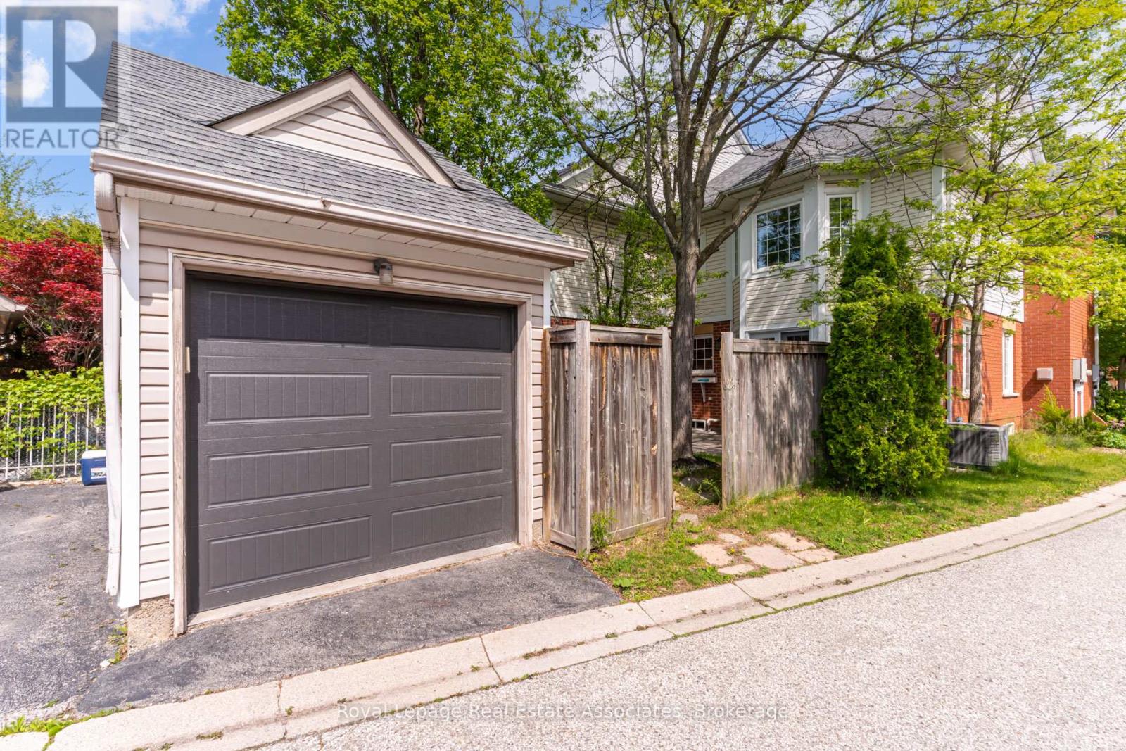 1179 Treetop Terrace, Oakville, Ontario  L6M 3N1 - Photo 50 - W13211760
