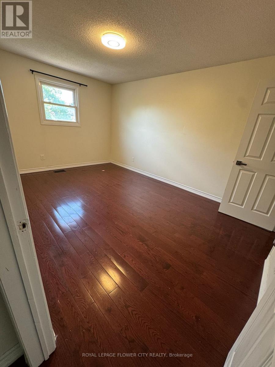 116 Flowertown Avenue, Brampton, Ontario  L6X 3Y6 - Photo 15 - W13211798