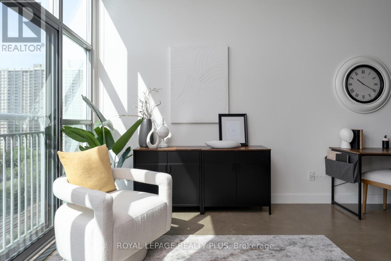 1016 - 2 Fieldway Road, Toronto, Ontario  M8Z 0B9 - Photo 15 - W13211804