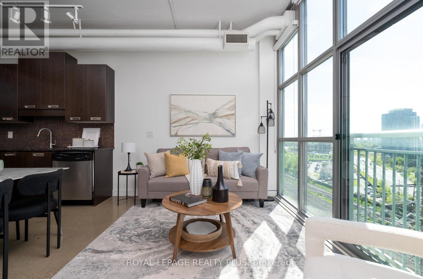 1016 - 2 Fieldway Road, Toronto, Ontario  M8Z 0B9 - Photo 6 - W13211804