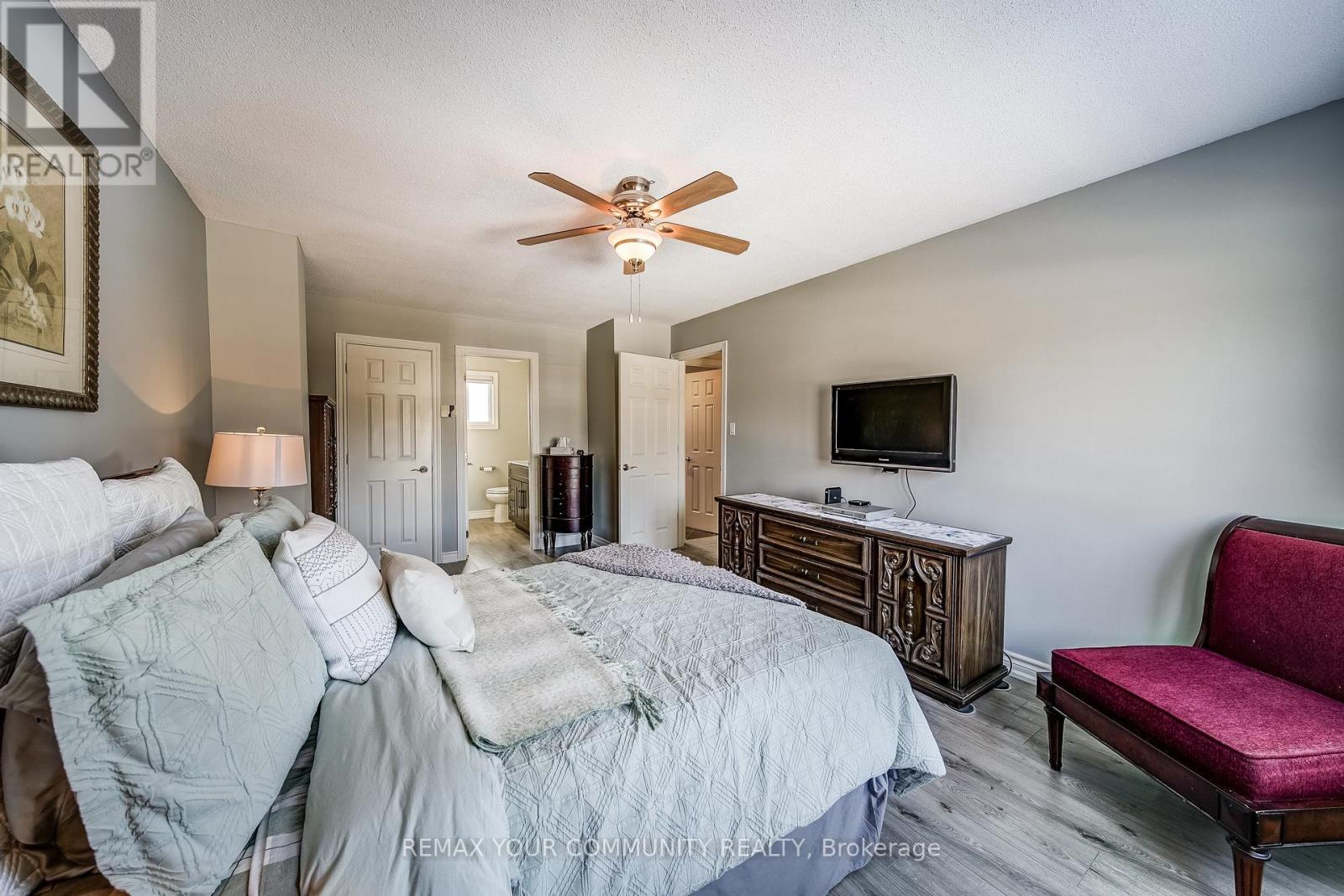 911 Ferndale Crescent, Newmarket, Ontario  L3Y 6B6 - Photo 18 - N12912906