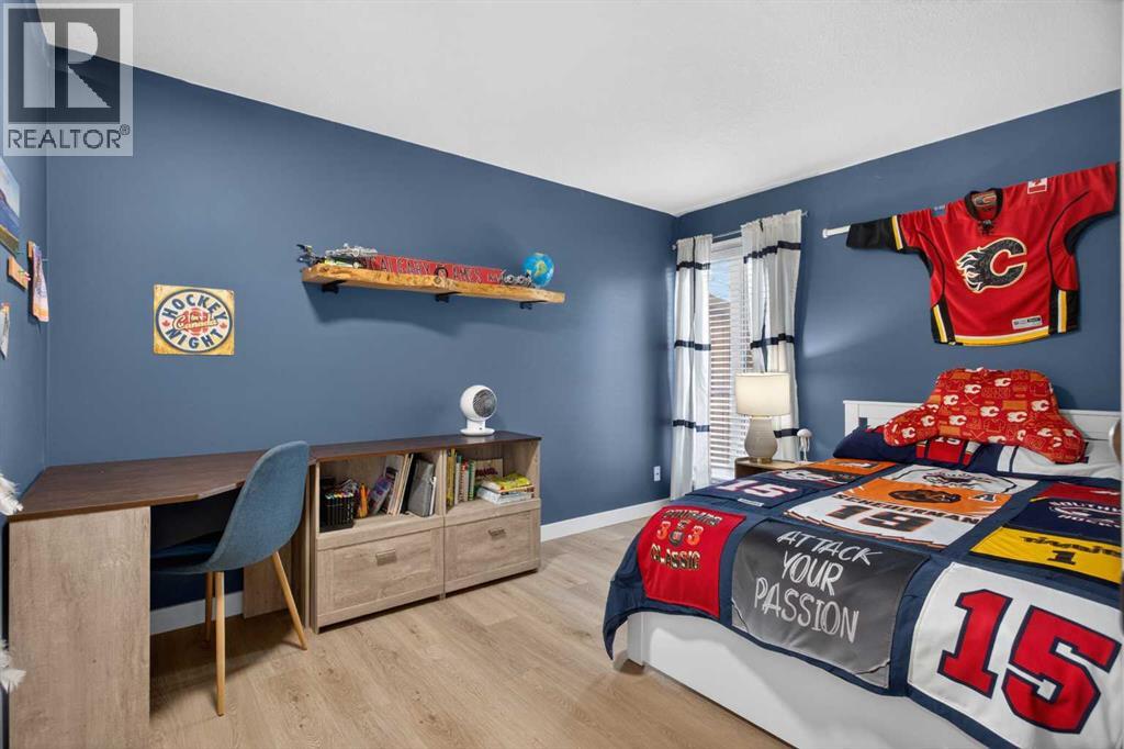 48 Shawcliffe Close, Calgary, Alberta  T2Y 1H5 - Photo 16 - A2315812