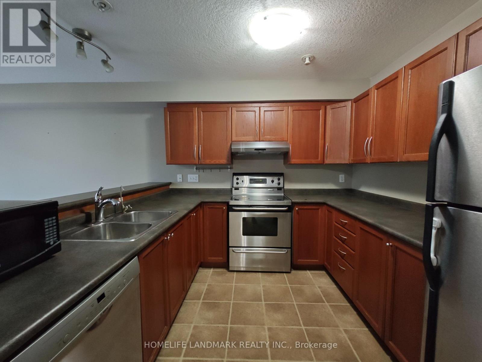 370 Sauve Crescent, Waterloo, Ontario  N2T 2Y9 - Photo 6 - X13211768