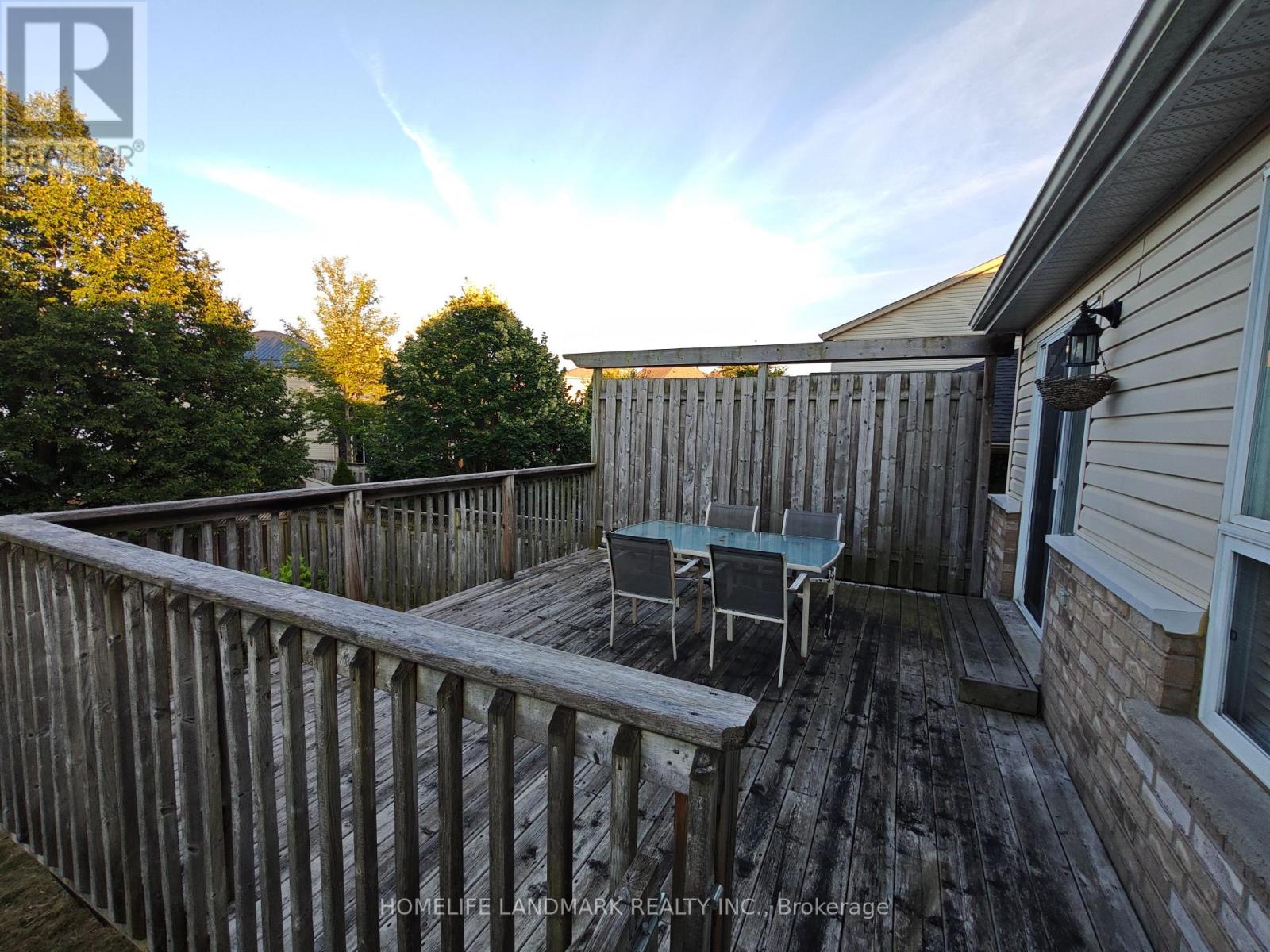 370 Sauve Crescent, Waterloo, Ontario  N2T 2Y9 - Photo 8 - X13211768
