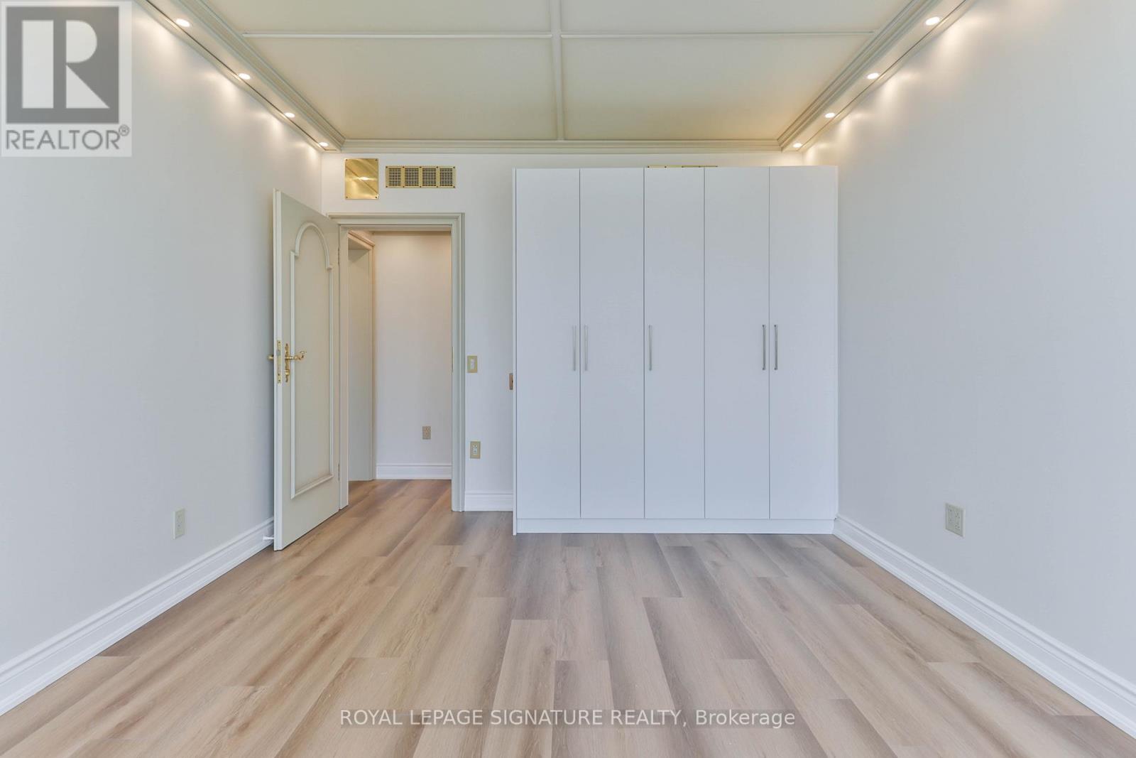Ph10 - 55 Harbour Square, Toronto, Ontario  M5J 2L1 - Photo 31 - C13209126