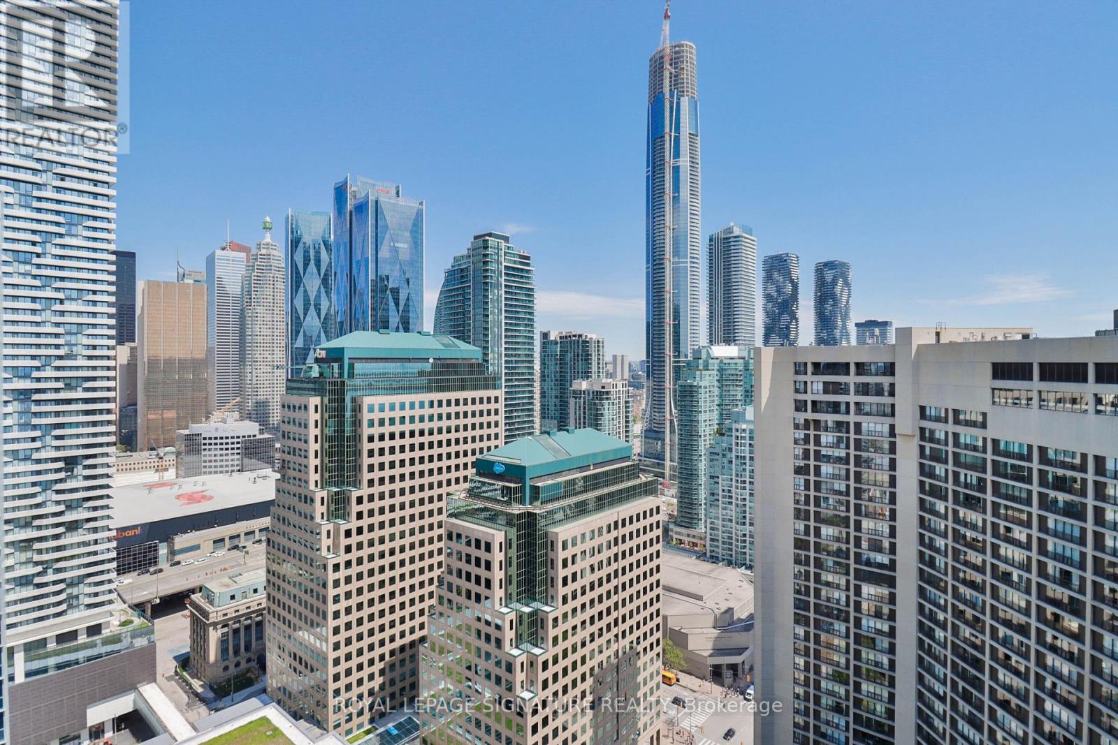Ph10 - 55 Harbour Square, Toronto, Ontario  M5J 2L1 - Photo 38 - C13209126