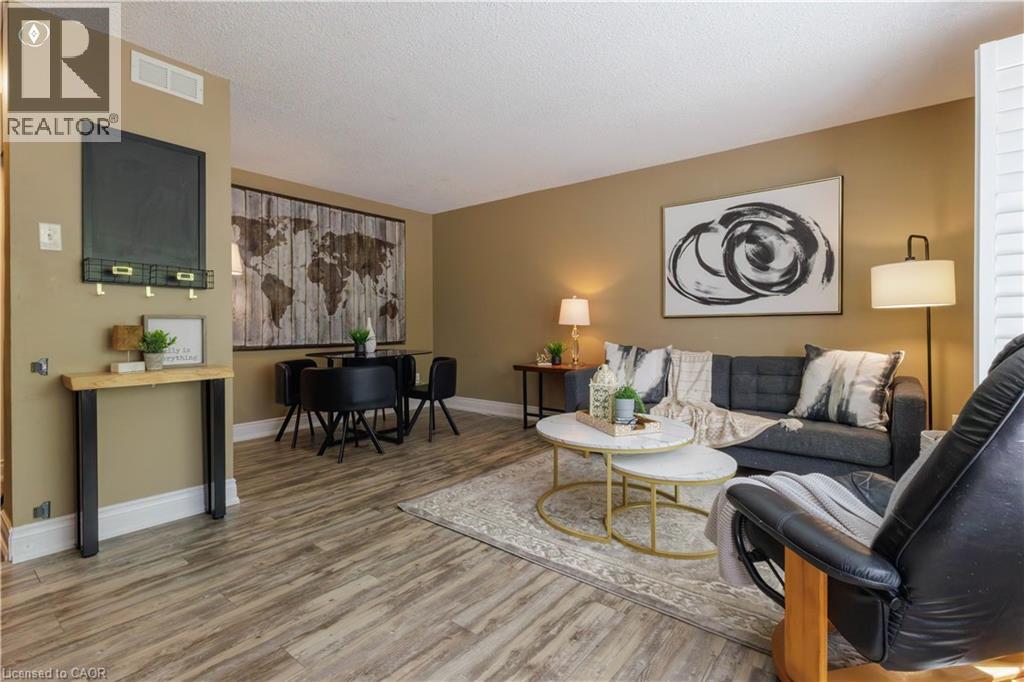175 Elm Ridge Drive Unit# 48, Kitchener, Ontario  N2N 1L7 - Photo 4 - 40833882