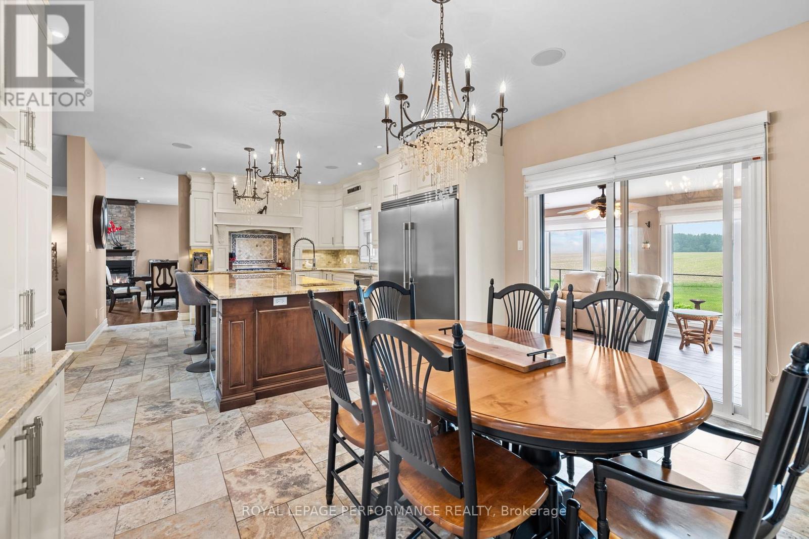 1453 Notre Dame Street, Russell, Ontario  K0A 1W0 - Photo 22 - X13211874