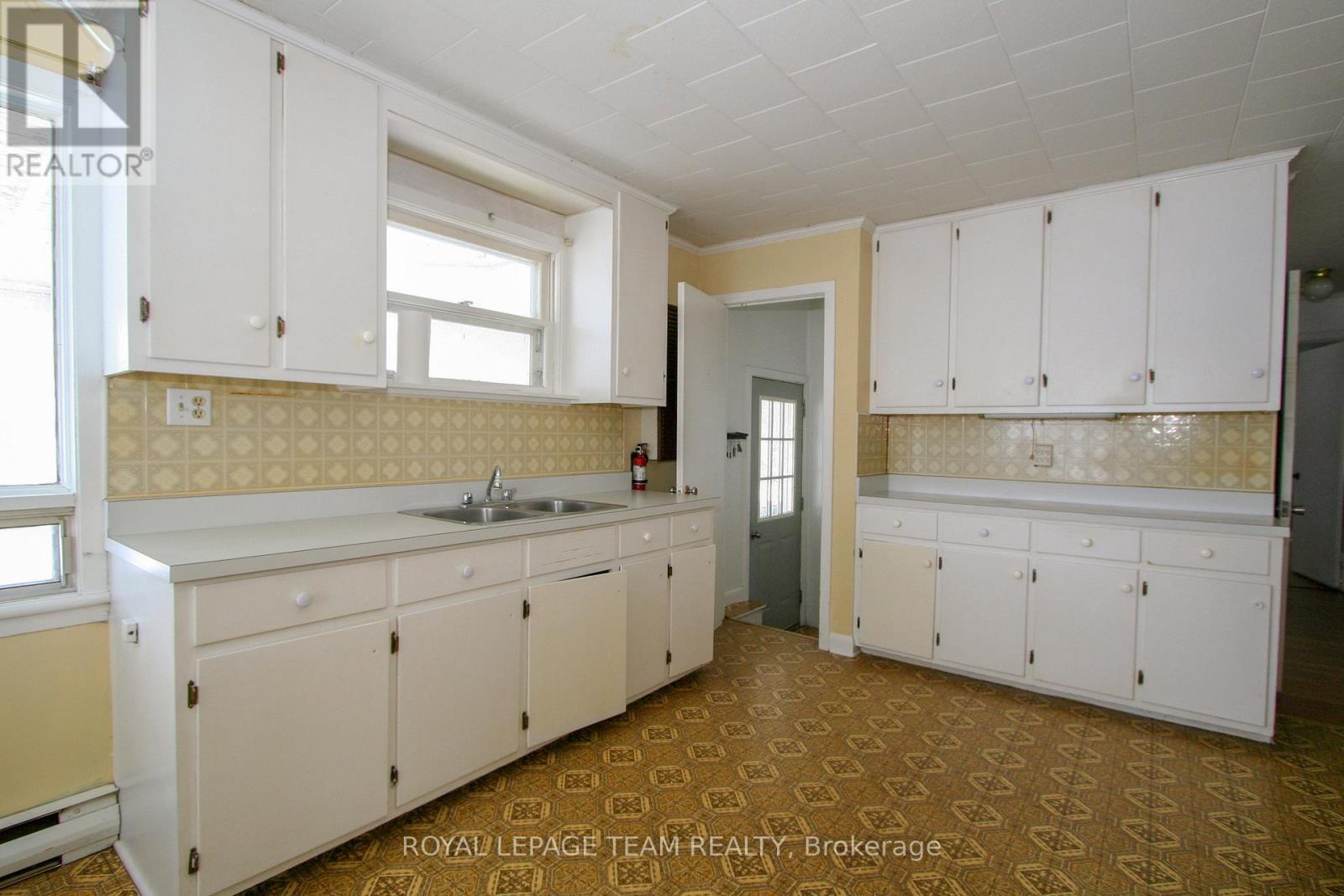 9 Cockburn Street, North Stormont, Ontario K0C 1G0 - Photo 3 - X13211888