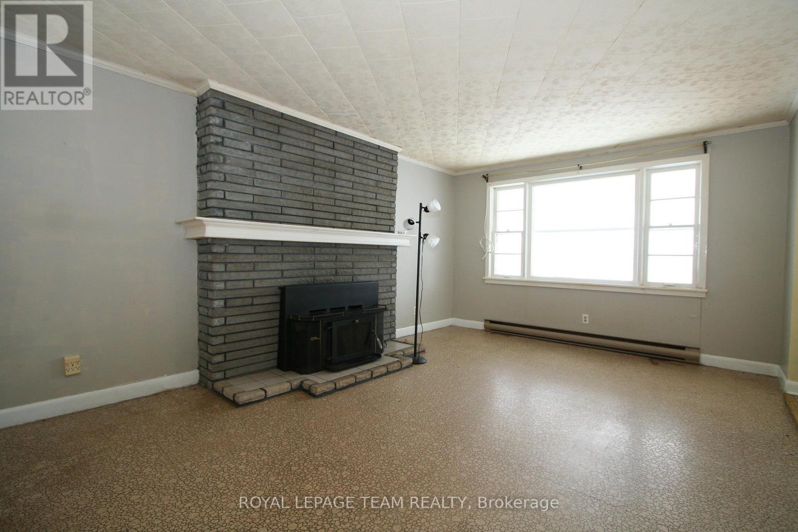 9 Cockburn Street, North Stormont, Ontario K0C 1G0 - Photo 5 - X13211888
