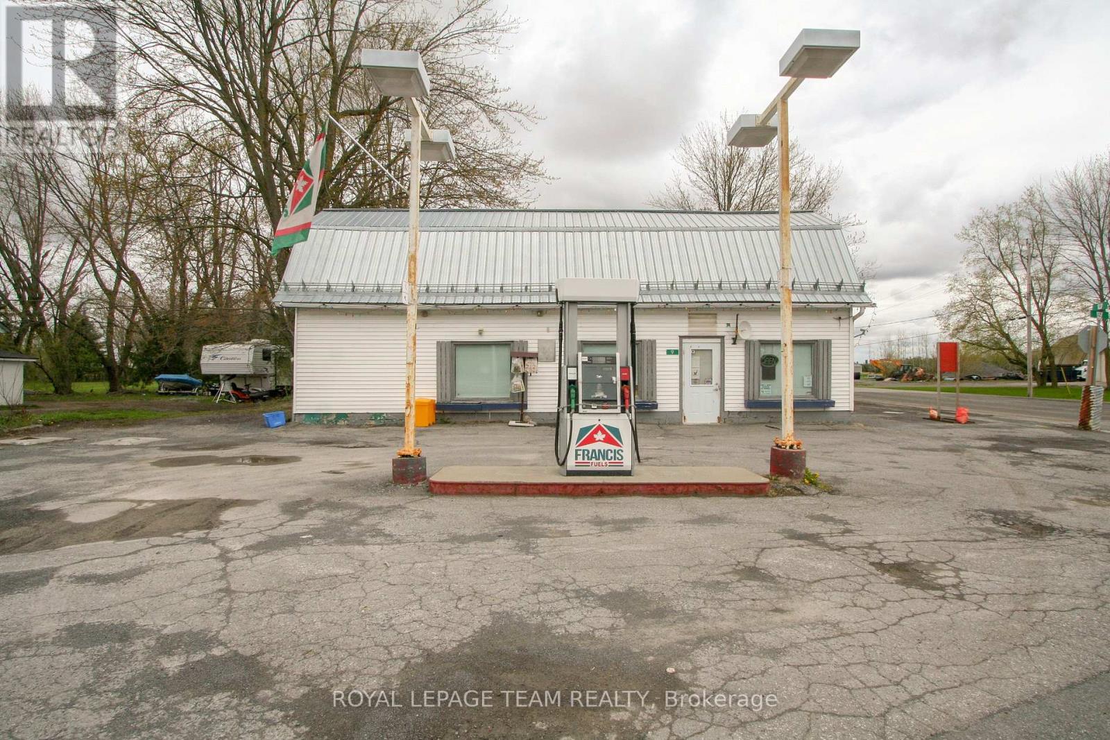 9 Cockburn Street, North Stormont, Ontario K0C 1G0 - Photo 3 - X13211890