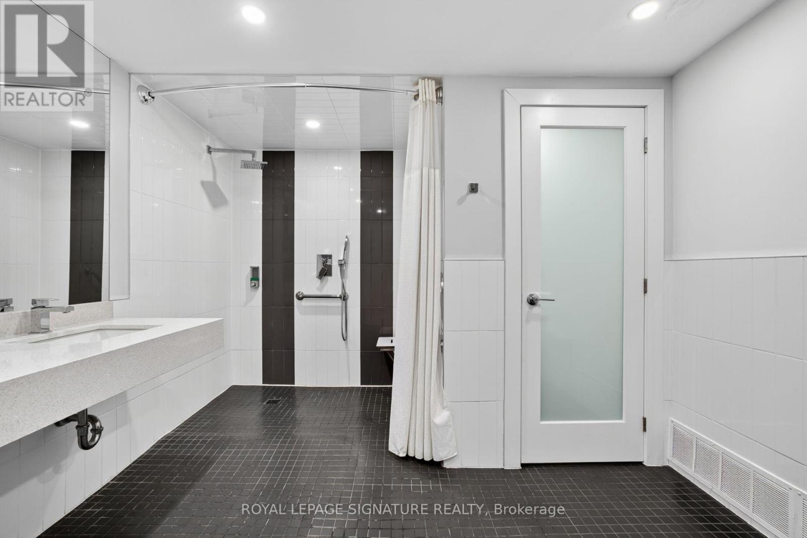 103 - 7811 Yonge Street, Markham, Ontario  L3T 4S3 - Photo 31 - N13211838